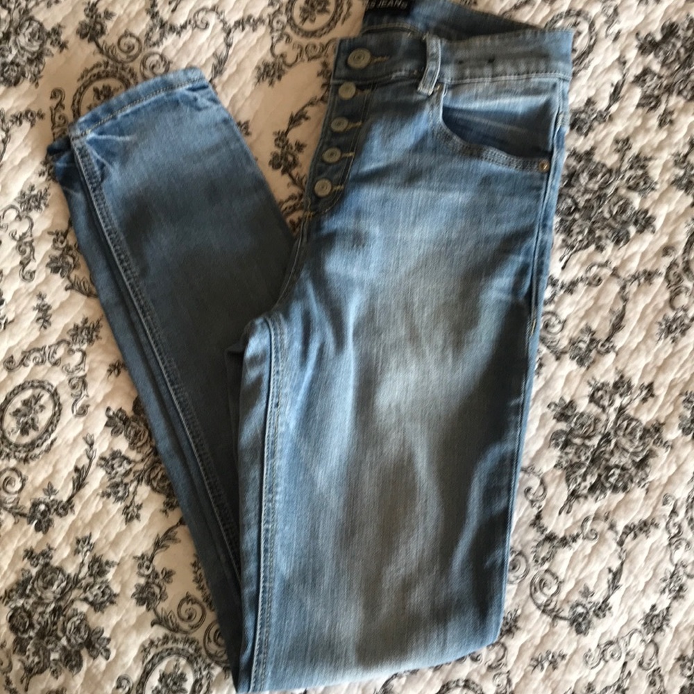 Express high rise light wash leggings. EUC!